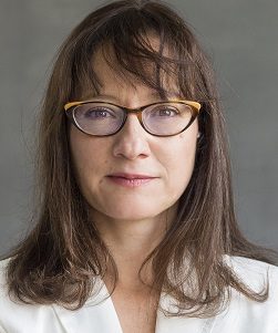Natacha AKRIBAS, Vice-trésorière Natacha AKRIBAS, Vice-trésorière